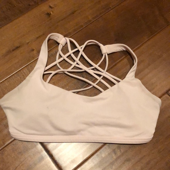 lululemon athletica Other - SIZE 6 LULULEMON FREE TO BE SPORTS BRA